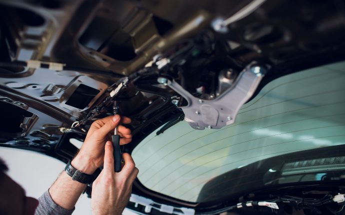 Mechanic,Installing,Car,Central,Door,Lock,Motor.